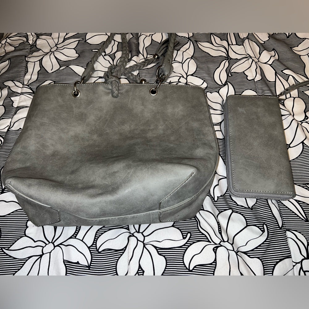 Purse & wallet